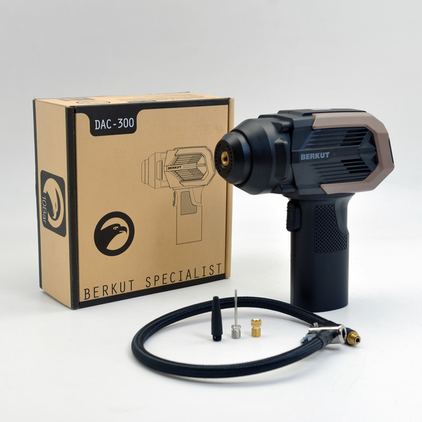 Изображение товара Автомобильный компрессор Berkut (Беркут) Specialist DAC-300