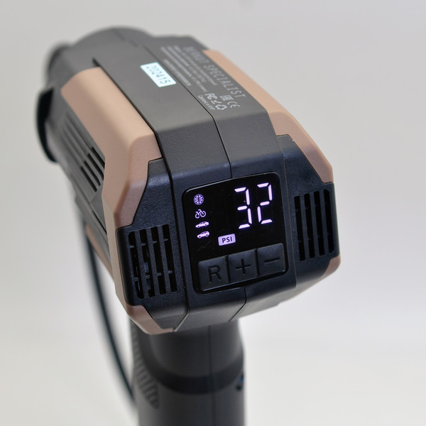 Изображение товара Автомобильный компрессор Berkut (Беркут) Specialist DAC-300