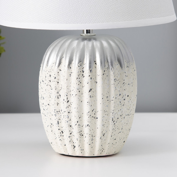 Изображение товара Прикроватная лампа Risalux Нике 10767618 (белый)