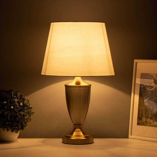 Изображение товара Прикроватная лампа Risalux Лори 10338304 (латунь)