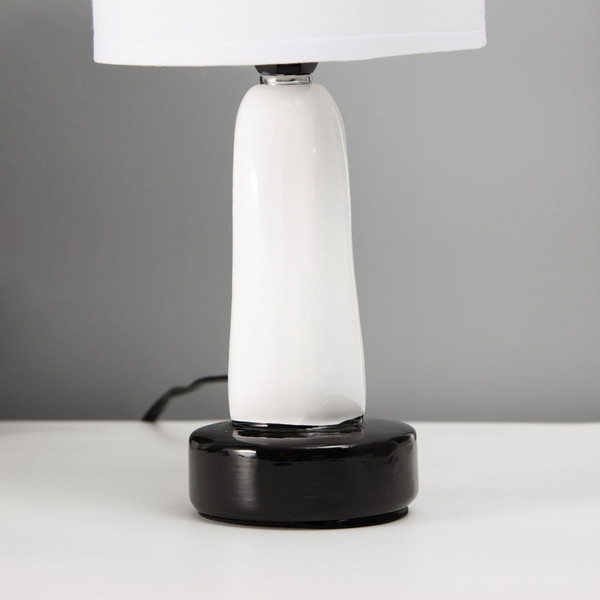 Изображение товара Прикроватная лампа Risalux Сердце 10392929 (белый/черный)