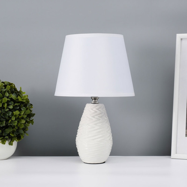 Изображение товара Прикроватная лампа Risalux Мелли 10337278 (белый)