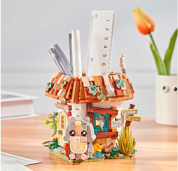 Изображение товара Микроконструктор LOZ Дом-подставка для карандашей / 1241_MK