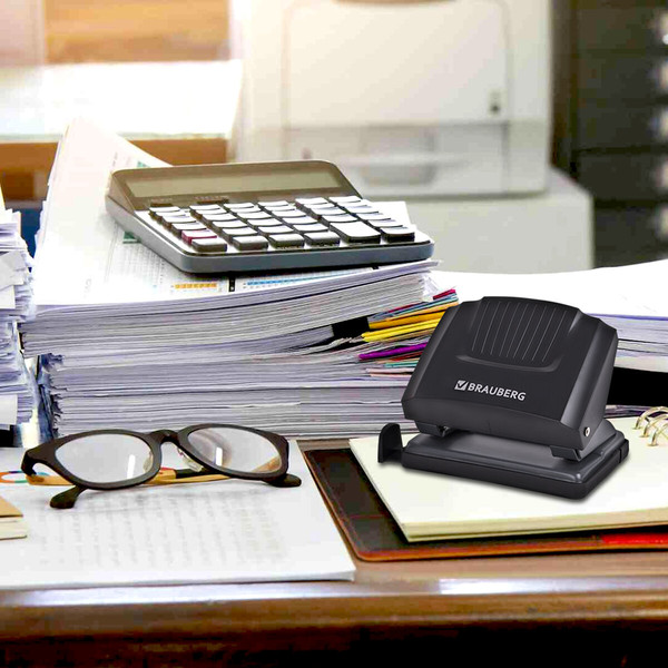 Изображение товара Дырокол Brauberg 272742 (черный)