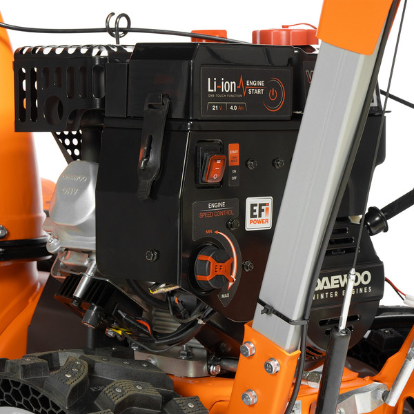 Изображение товара Снегоуборщик бензиновый Daewoo Power DAST 9070 EFI