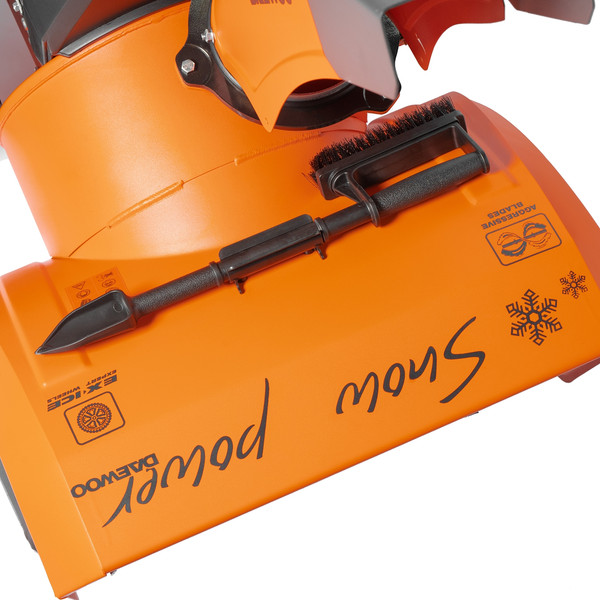 Изображение товара Снегоуборщик бензиновый Daewoo Power DAST 9070 (LCT)