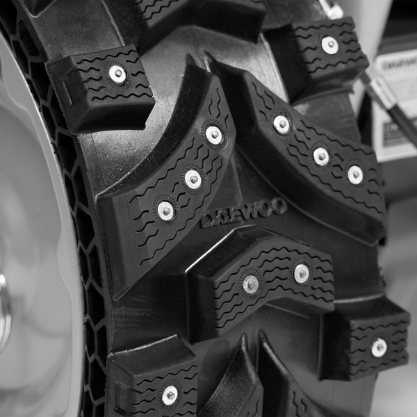 Изображение товара Снегоуборщик бензиновый Daewoo Power DAST 9070 (LCT)