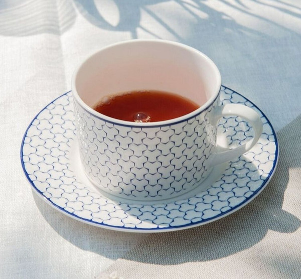 Изображение товара Чашка с блюдцем HomeQueen Воздушная 77100