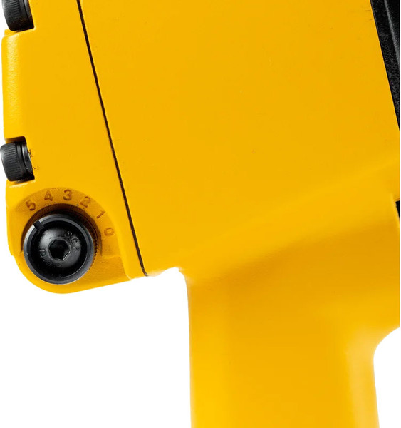 Изображение товара Пневмогайковерт Denzel IW860 +набор головок  / 57473