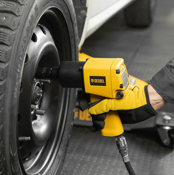 Изображение товара Пневмогайковерт Denzel IW860 +набор головок  / 57473