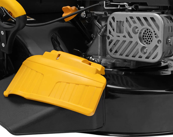 Изображение товара Газонокосилка бензиновая Denzel GLT-460SP-T Trike / 58810