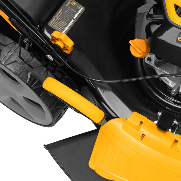 Изображение товара Газонокосилка бензиновая Denzel GLT-460SP-T Trike / 58810