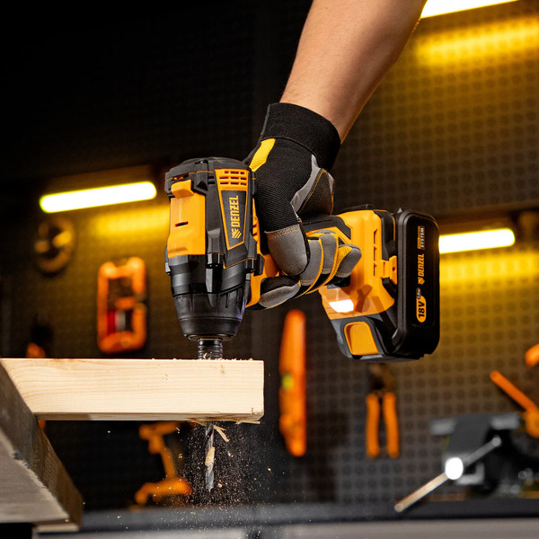 Изображение товара Аккумуляторный шуруповерт Denzel CID-IB-200 / 26510