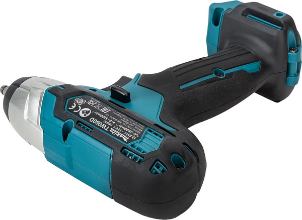 Изображение товара Профессиональный гайковерт Makita TW060DZ