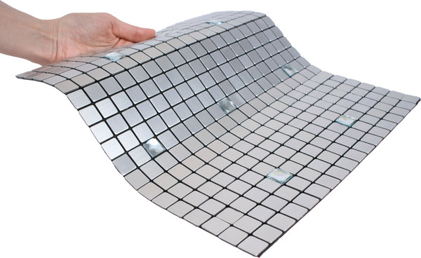 Изображение товара Панель ПВХ Самоклейкин Самоклеющаяся Алюминий Кристаллы в серебре (300x300x3мм)