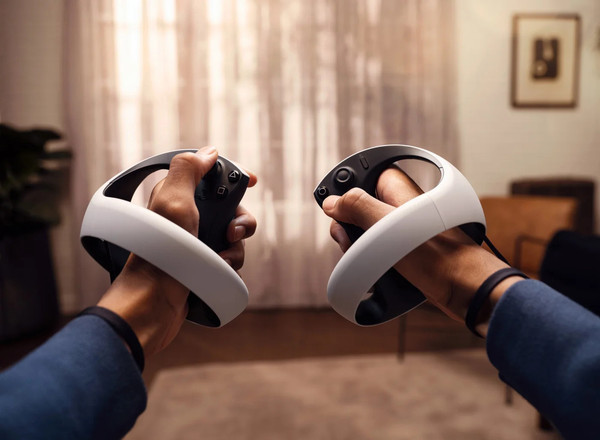 Изображение товара Система виртуальной реальности Sony PlayStation VR2 / CFI-ZVR1