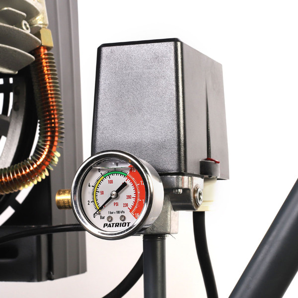 Изображение товара Воздушный компрессор PATRIOT KRX 580 L200 D (545302335)