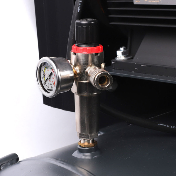 Изображение товара Воздушный компрессор PATRIOT KRX 700 L200 D (545302345)