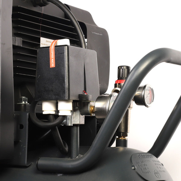 Изображение товара Воздушный компрессор PATRIOT KRX 950 L100 D (545302350)