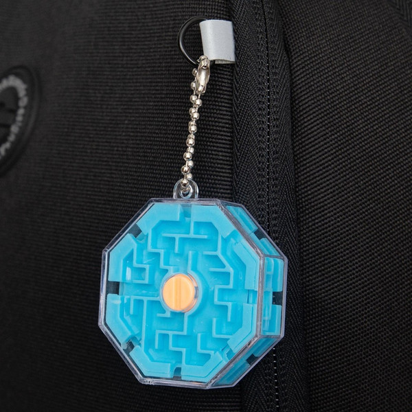 Изображение товара Школьный рюкзак Grizzly RB-551-3 (черный/серый)