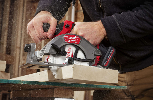 Изображение товара Дисковая пила Milwaukee M12 FCS442-0X / 4933493488