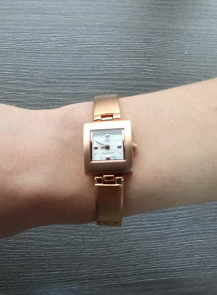 Изображение товара Часы наручные женские Q&Q K225J800Y