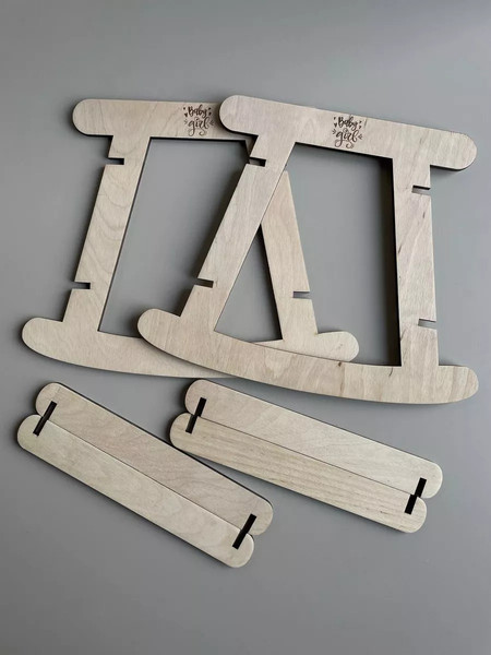 Изображение товара Аксессуар для пупса ОМурМебель Качалка с гравировкой без люльки