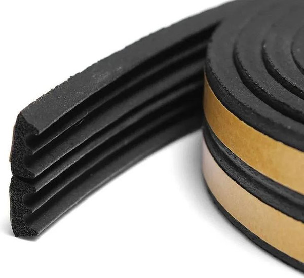 Изображение товара Лента уплотнительная Tytan Professional Для окон и дверей Е 6мx9ммx4мм / 19644 (черный)