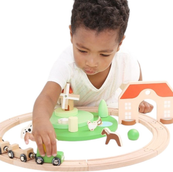 Изображение товара Железная дорога игрушечная Classic World Ферма CW544640