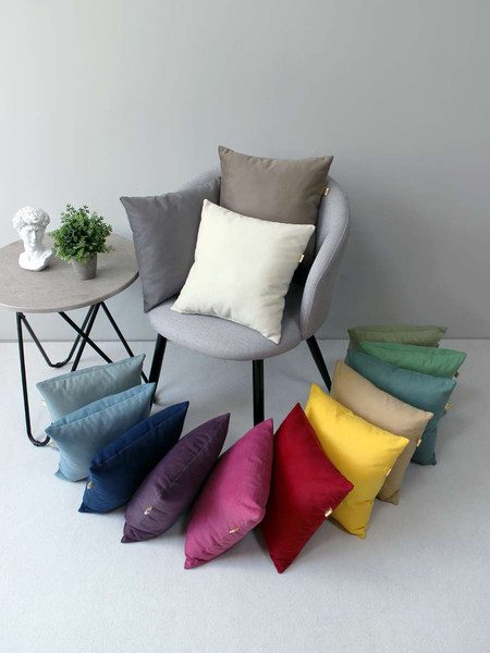 Изображение товара Подушка декоративная MATEX Aria Premium Velours / 65-425 (фуксия)