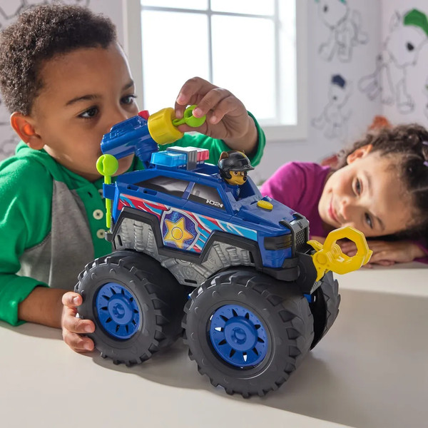 Изображение товара Автомобиль игрушечный PAW Patrol Делюкс Rescue Wheels с фигуркой Чейз / 63580