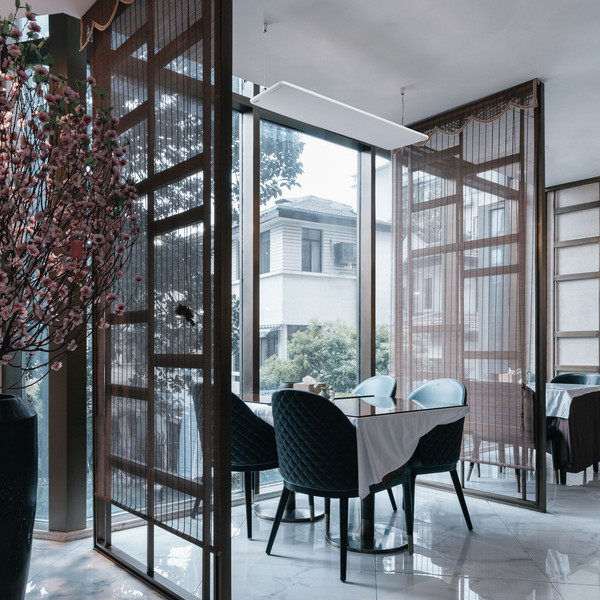 Изображение товара Инфракрасный обогреватель Ballu BIH-GSW-0.5