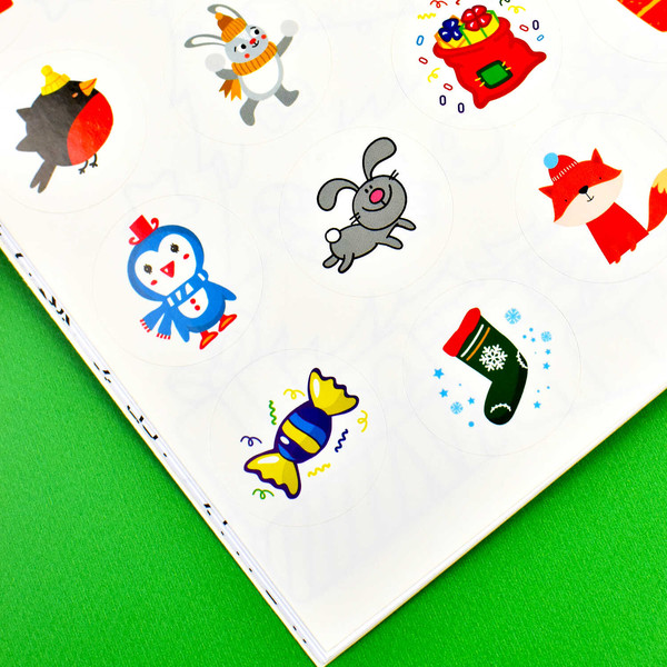 Изображение товара Раскраска Феникс+ Раскраски с наклейками. Новый Год / 65076, мягкая обложка