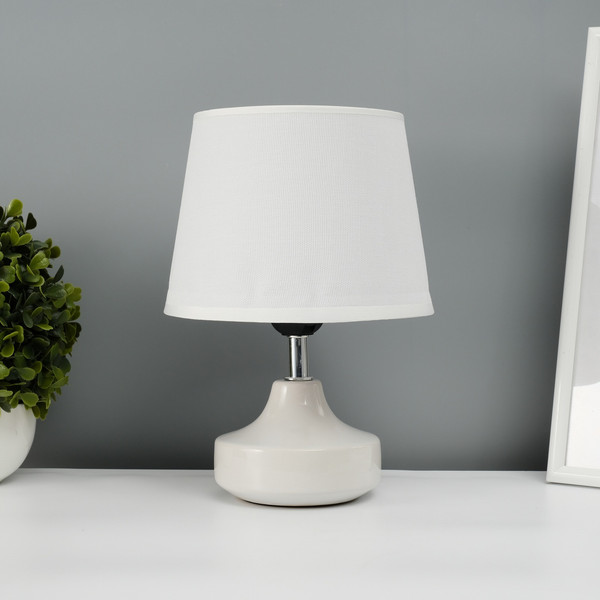 Изображение товара Прикроватная лампа Risalux Блеск 10767327 (белый)