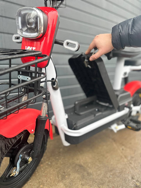 Изображение товара Электроскутер Volt City JY4 (красный)