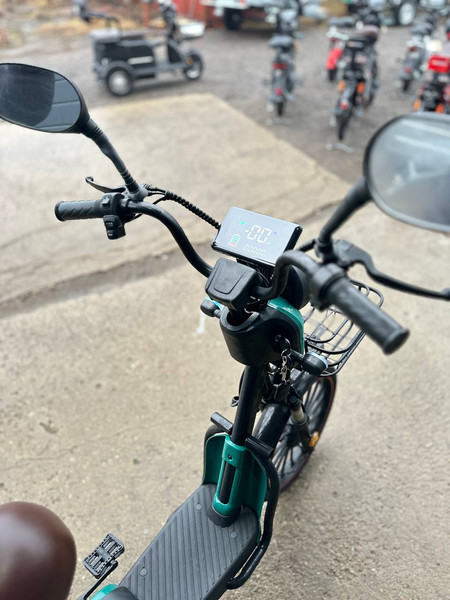 Изображение товара Электроскутер Volt Tourist JY3 (зеленый)