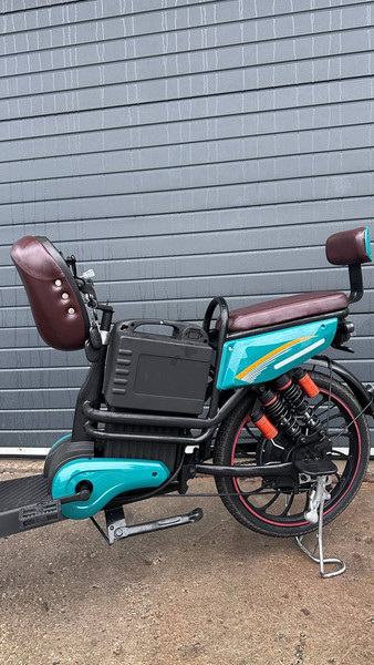 Изображение товара Электроскутер Volt Tourist JY3 (зеленый)