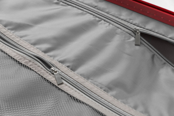 Изображение товара Чемодан на колесах DoubleW YF-PP02 (L, красный)