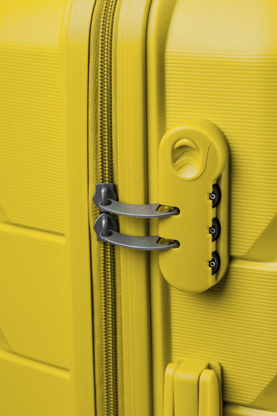 Изображение товара Чемодан на колесах DoubleW YF-PP02.1 (M, желтый)