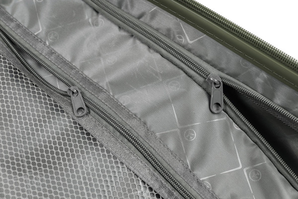 Изображение товара Чемодан на колесах DoubleW 088 (M, олива)