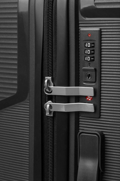 Изображение товара Чемодан на колесах DoubleW 088 (M, черный)