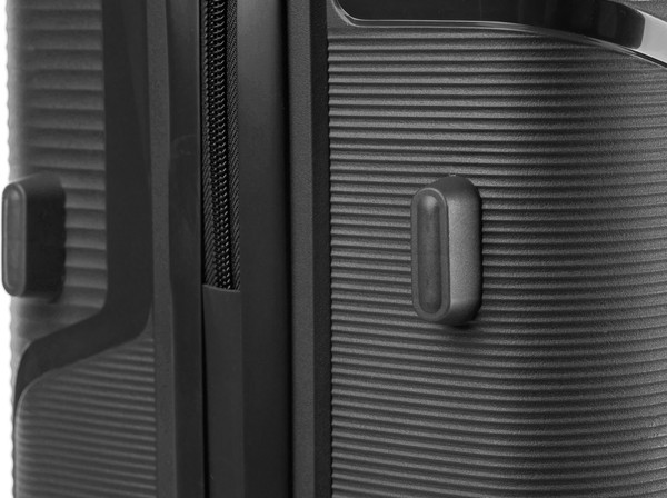Изображение товара Чемодан на колесах DoubleW 088 (M, черный)