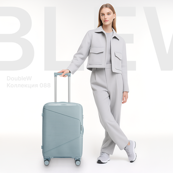 Изображение товара Чемодан на колесах DoubleW 088 (M, светло-голубой)