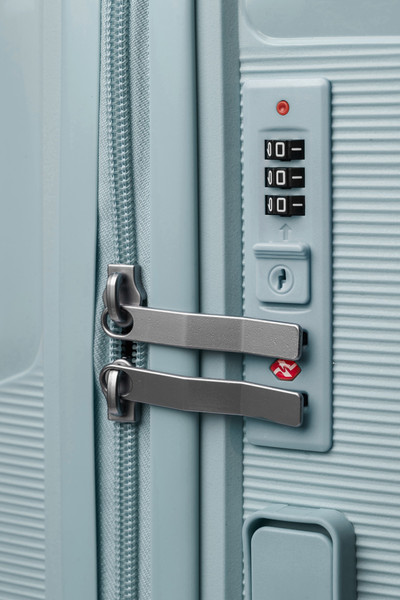 Изображение товара Чемодан на колесах DoubleW 088 (L, светло-голубой)