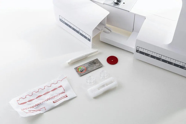 Изображение товара Швейная машина Jaguar LX-100