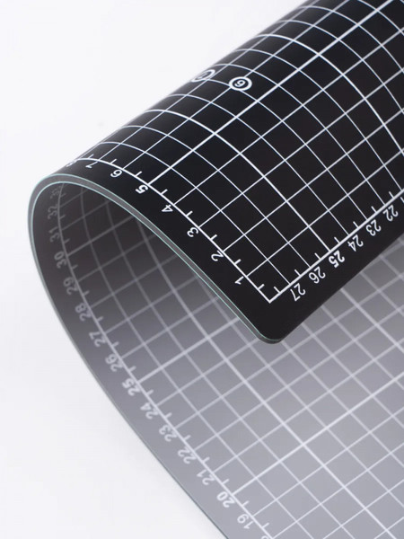 Изображение товара Коврик для резки Малевичъ 195327 (черный/серый)