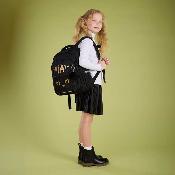 Изображение товара Школьный рюкзак Grizzly RG-562-1 (черный/золото)