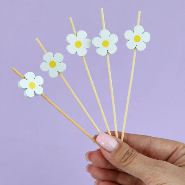 Изображение товара Набор шпажек для канапе Мультидом Ромашки VL80-588 (24шт)