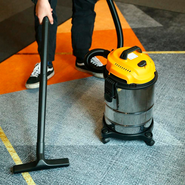 Изображение товара Профессиональный пылесос Deko DKVC-1400-15S / 083-1061