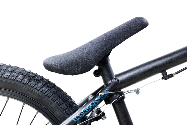 Изображение товара Велосипед STARK Madness BMX 4 2025 (графит матовый/синий металлик/черный, разобранный, в коробке)